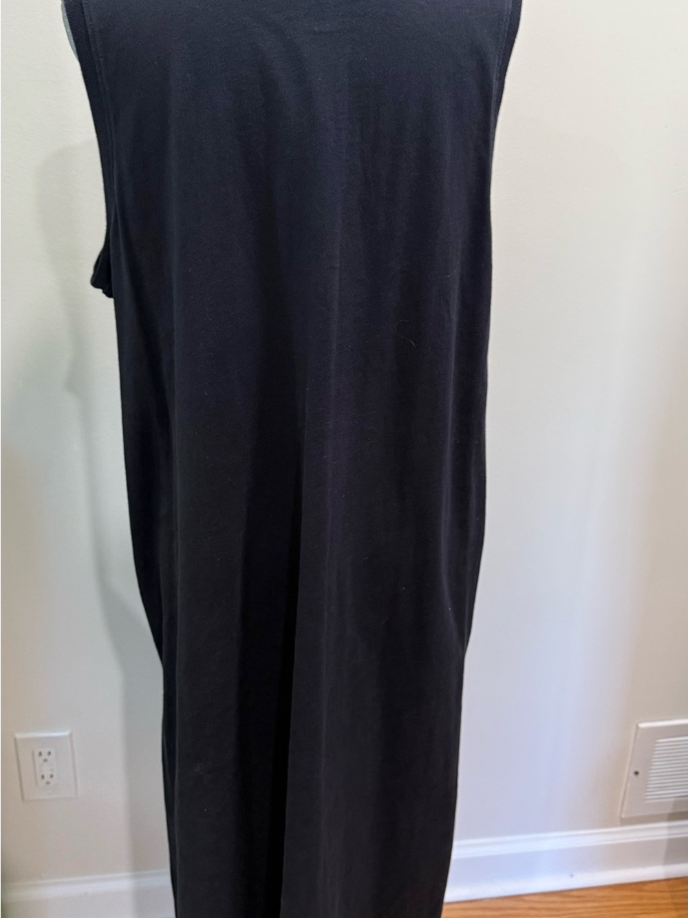 Lands' End Black V‑Neck Sleeveless Maxi Dress - Picture 5 of 10